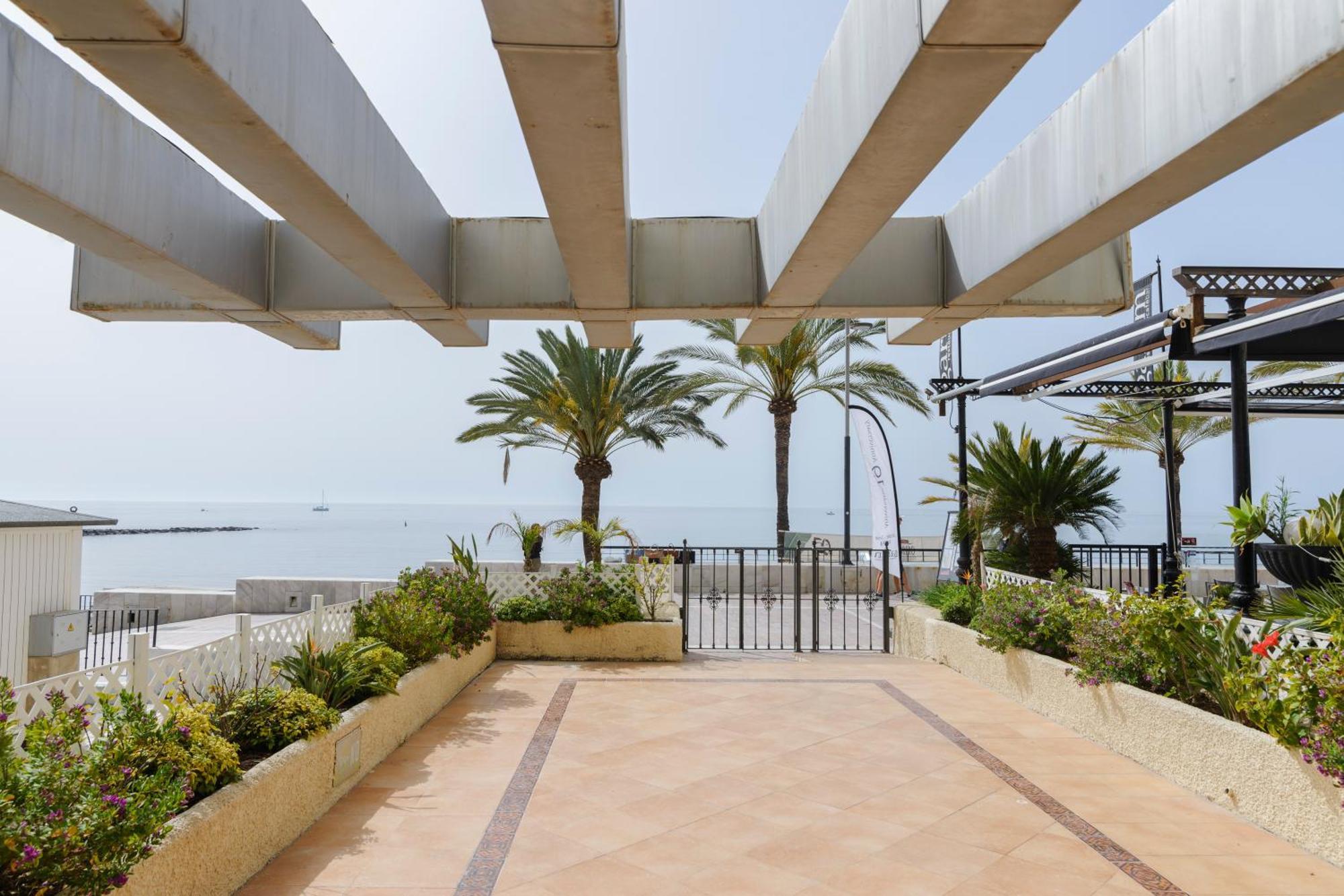 Sea Front Apartment In Marbella Center מראה חיצוני תמונה