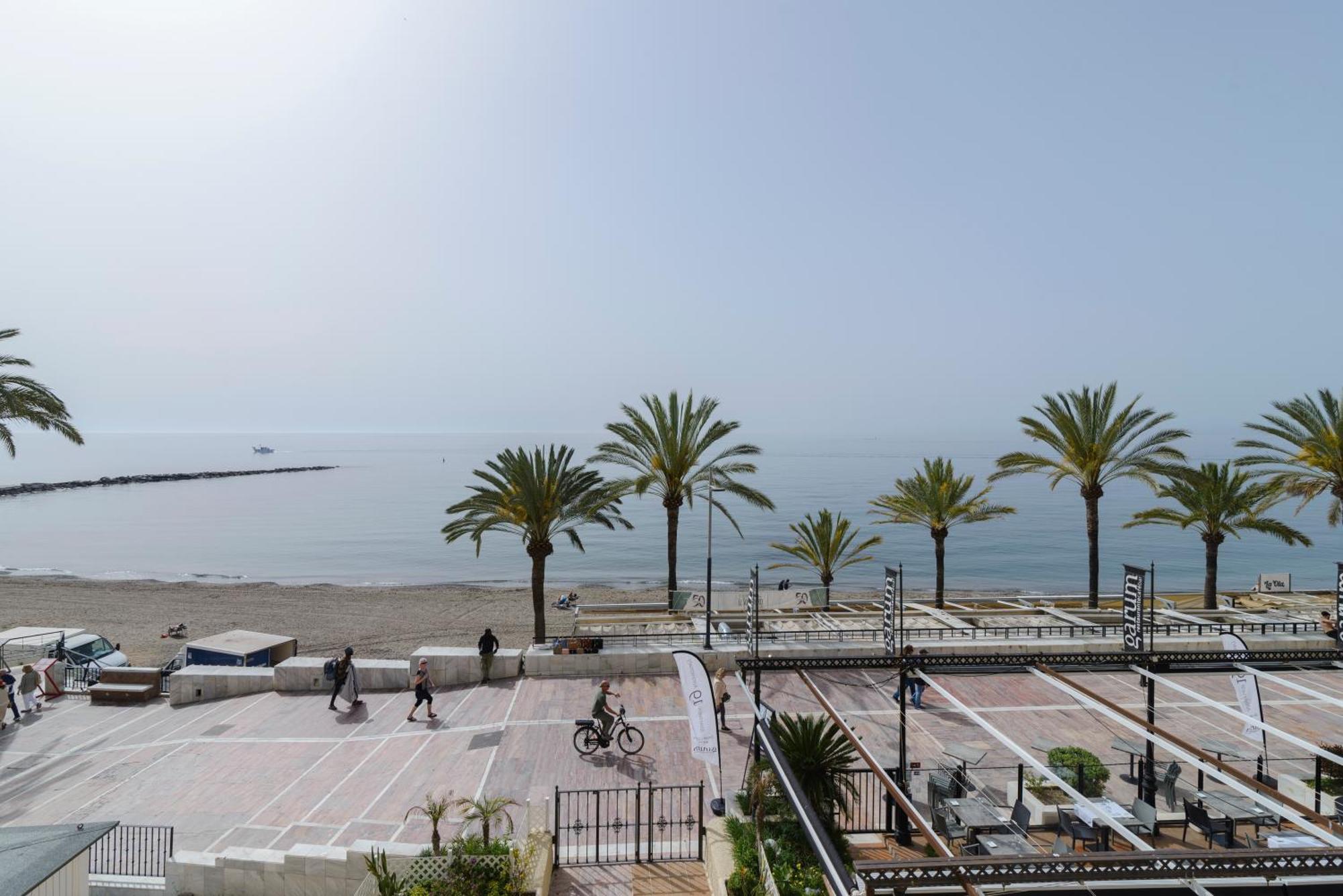 Sea Front Apartment In Marbella Center מראה חיצוני תמונה
